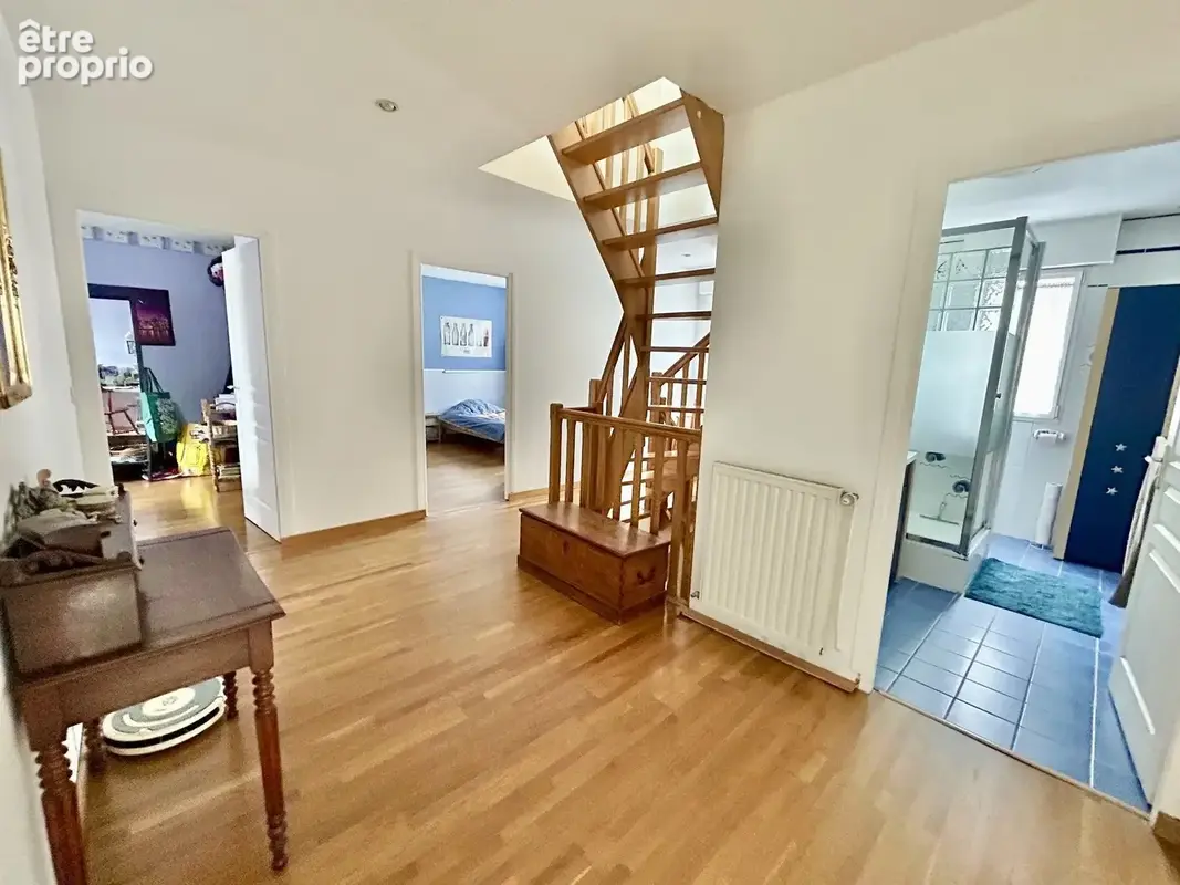 Maison 8 pièces 224 m² à vendre à Marcq-En-Baroeul (59700) - photo 5