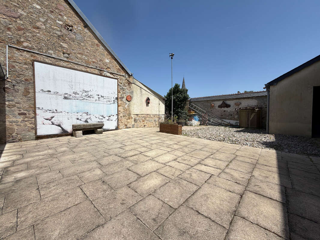Maison de ville 146m2 + local commercial indépendant - photo 14
