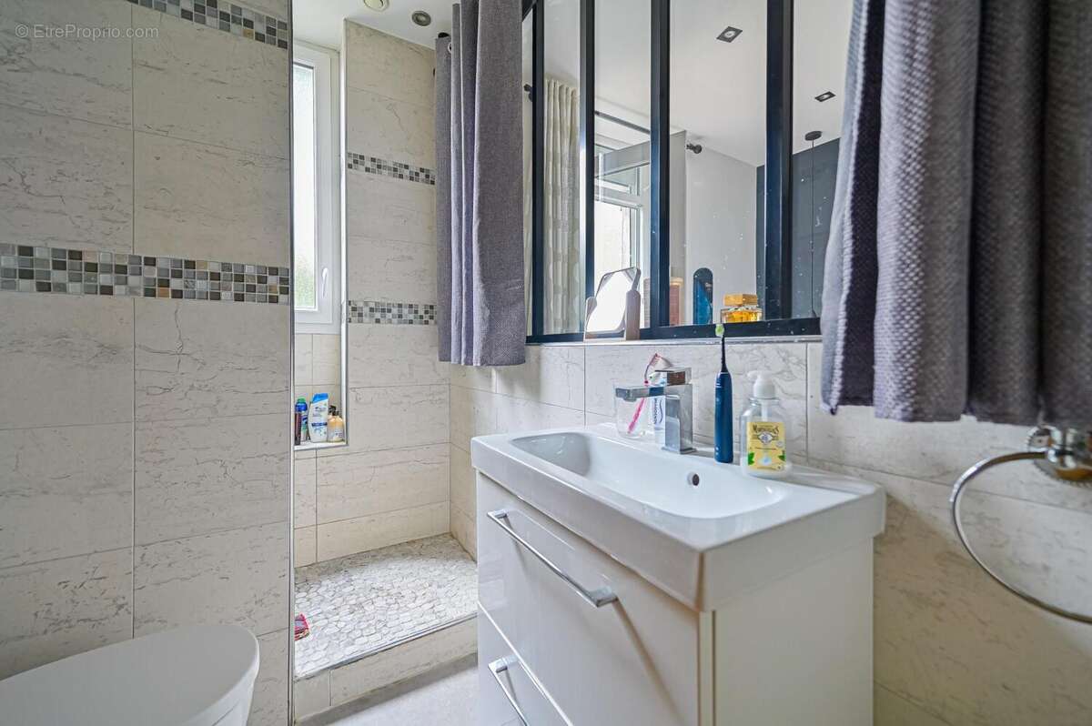 Photo 6 - Appartement à ALFORTVILLE
