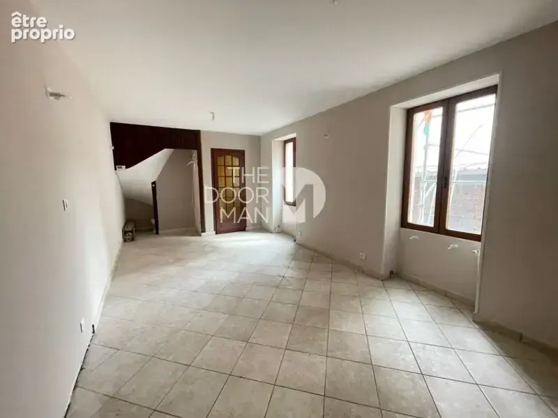 Maison 52000 - photo 2