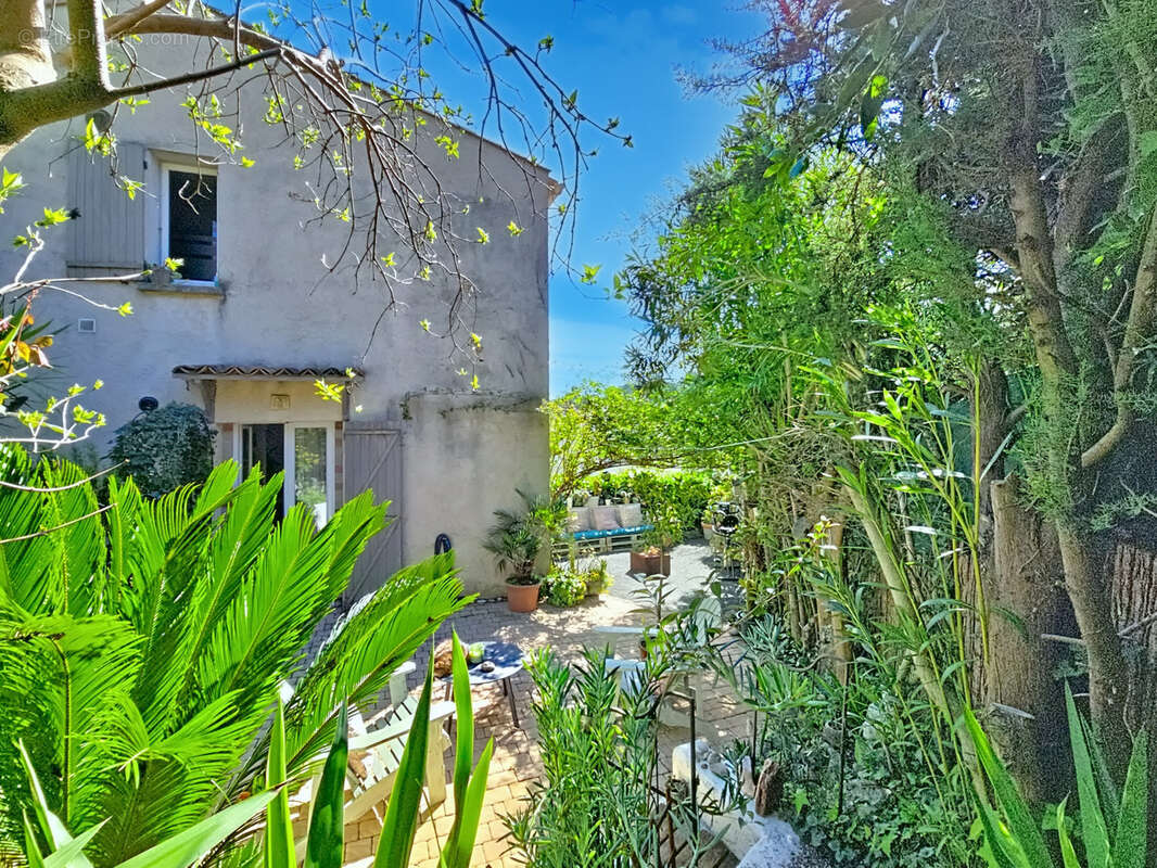 Maison à LA COLLE-SUR-LOUP