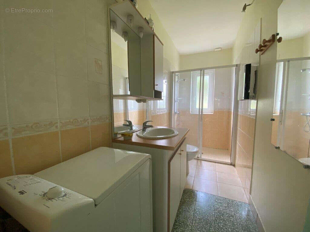 Maison à COURCY-AUX-LOGES