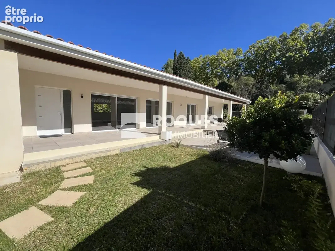 A vendre, villa contemporaine de 220m2 sur un terrain de 1306m2, Bédarieux - photo 4