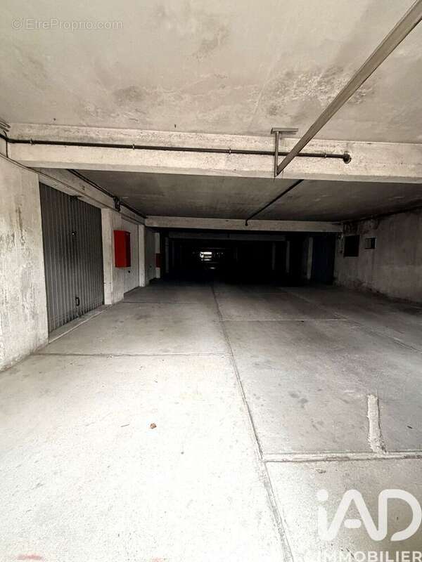 Photo 3 - Parking à PERPIGNAN
