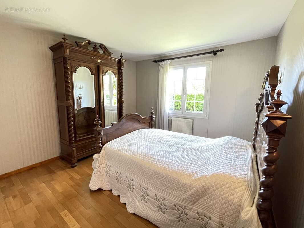 Maison à BELIN-BELIET