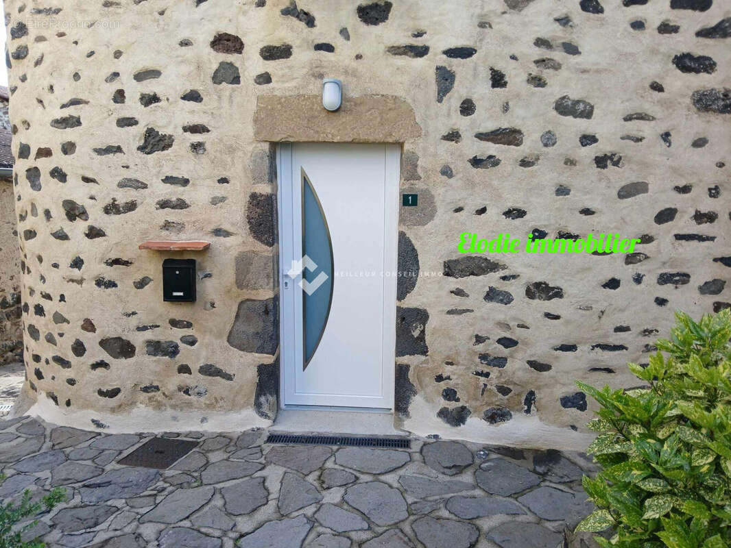 Maison 3 pièces 50 m² à vendre à Bergonne (63500) - photo 2