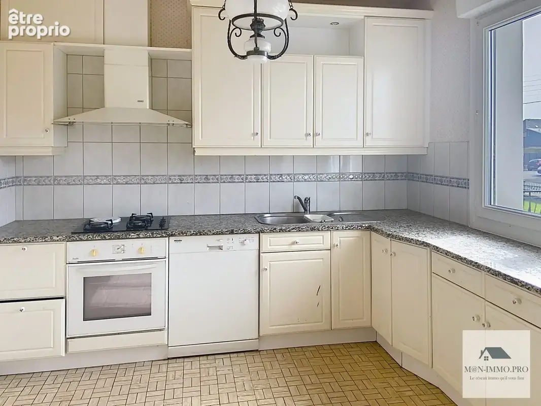Maison 5 pièces 113 m² à vendre à Montours (35460) - photo 2