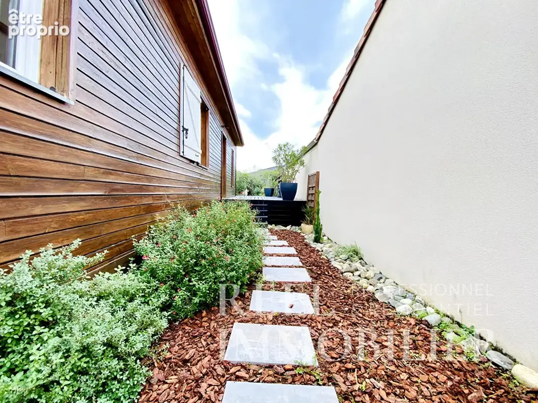 Maison très lumineuse - 3 chambres et jardin - L'Isle jourdain - photo 7