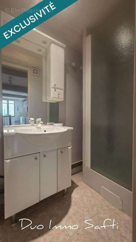 Appartement 37 m² à Mezel  - photo 7