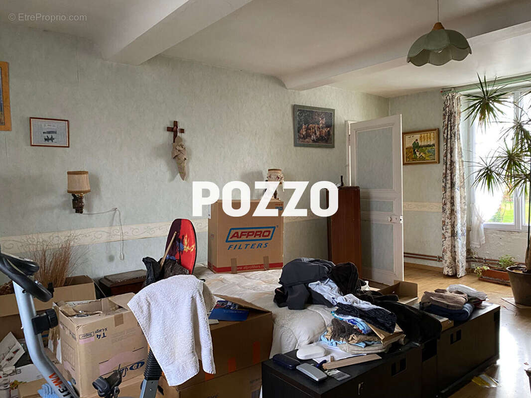 A Vendre Maison Ancienne à Planquery  (14)  avec des dépendances et  terrain de 13122 m² - photo 12