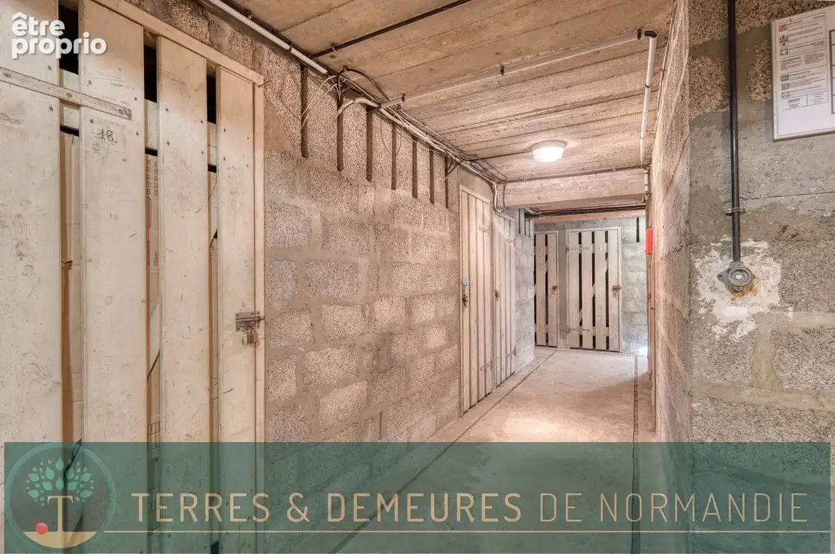 À vendre à Dieppe Appartement au 3ème Étage avec Balcon, Ascenseur et Cave - photo 10