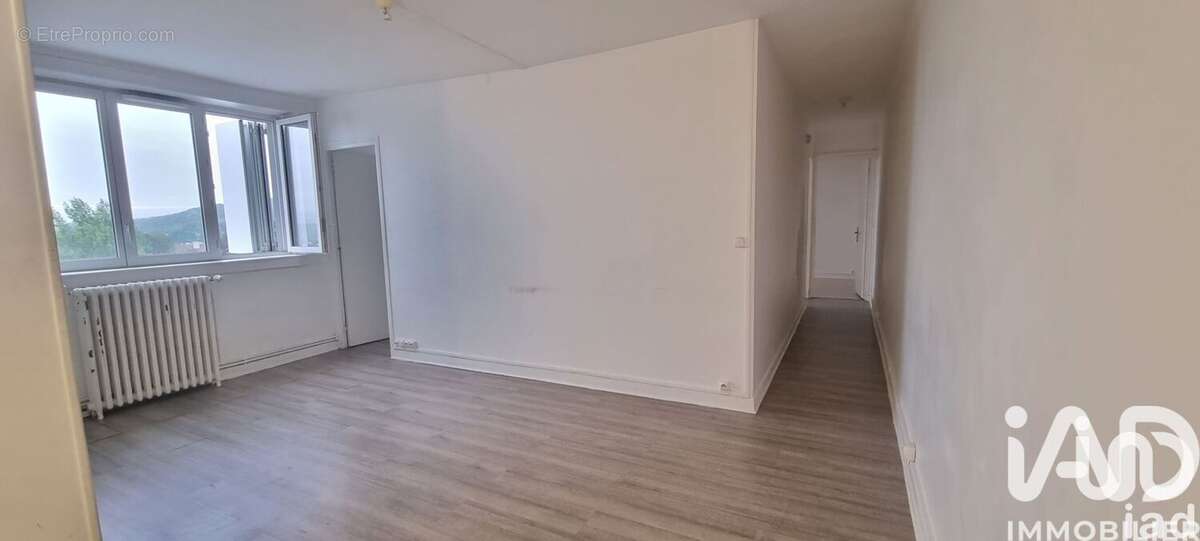 Photo 2 - Appartement à VILLIERS-LE-BEL