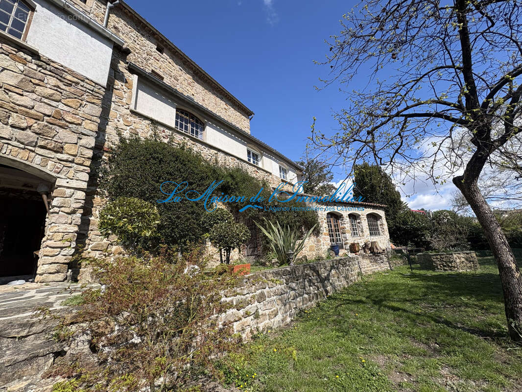 Maison à SAINT-FLORENT-SUR-AUZONNET