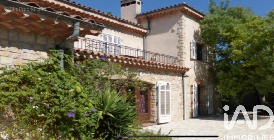 Photo 1 - Appartement à MOUANS-SARTOUX