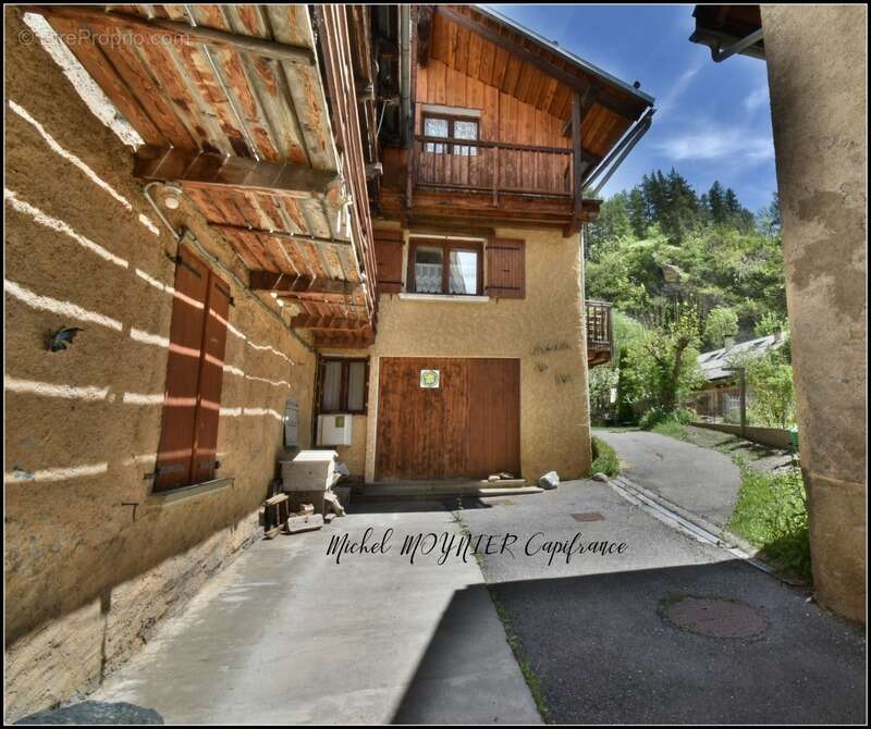  queyras – ville vieille - maison de village – double habitation avec terrain & fort potentiel  ""visite virtuelle"" - photo 7