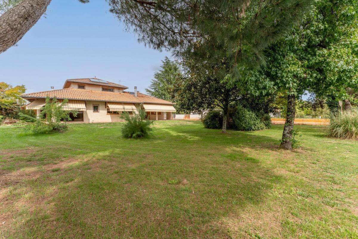 Maison à SAINT-MEDARD-EN-JALLES