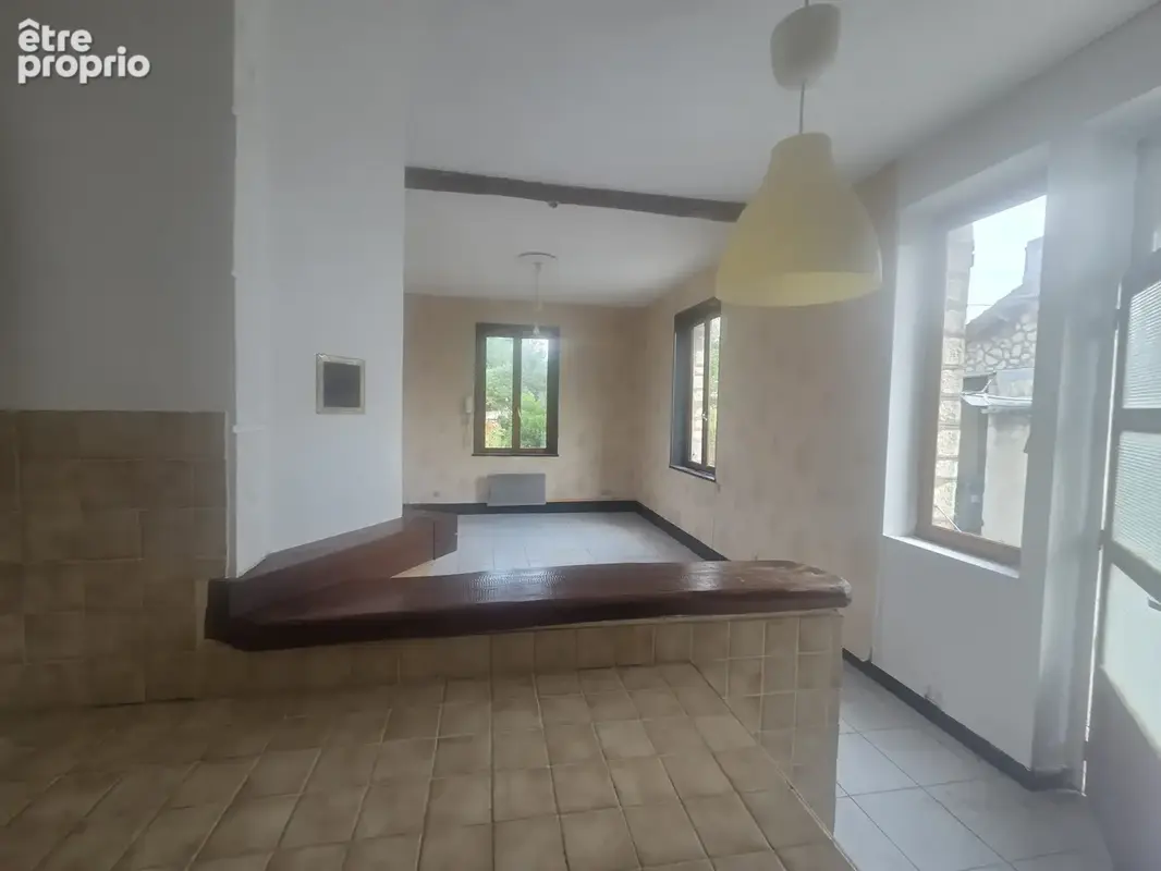 Maison 4 pièces 55 m² à vendre à Marseilles-Les-Aubigny (18320) - photo 4