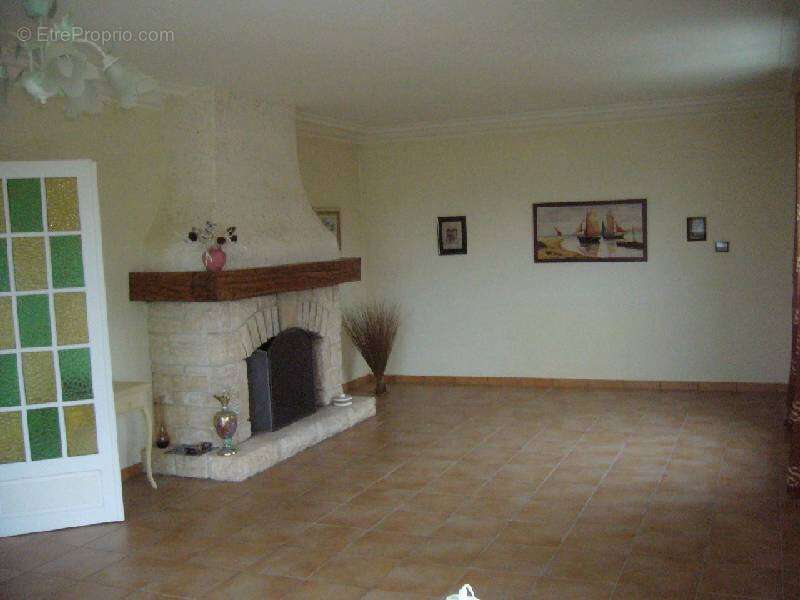 Maison 230 m² à Briollay  - photo 4