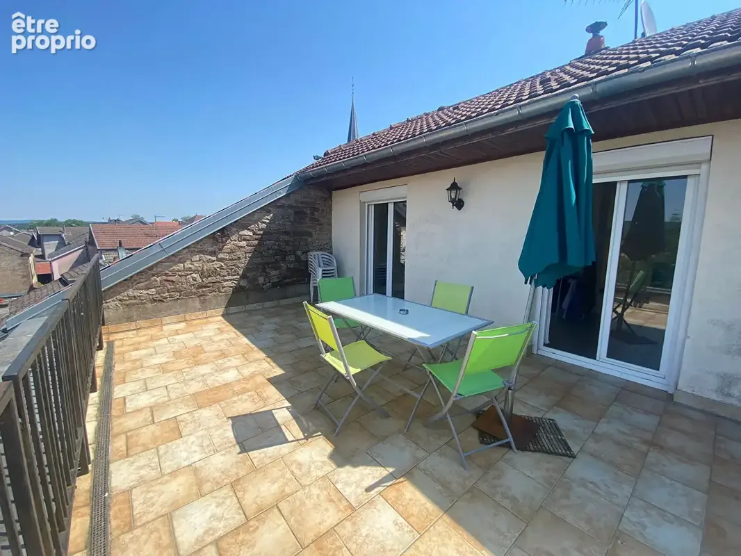 Photo Appartement à Fontaine-Les-Luxeuil au prix de 240 000€