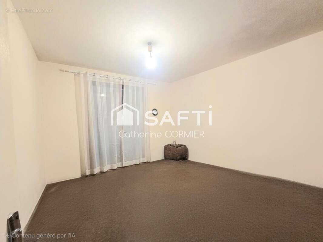 Photo 4 - Maison à AVRILLE