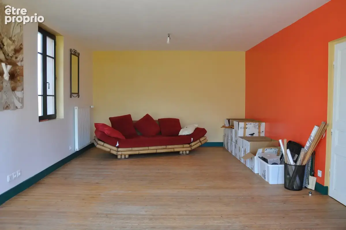 Belle villa atypique de 165 m2, avec une parcelle de terrain de 12327 m2 - photo 8