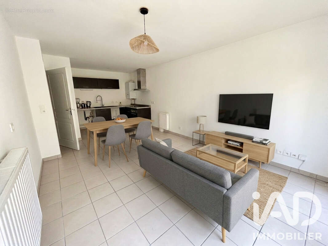 Appartement 42 m² à Tours  - photo 3