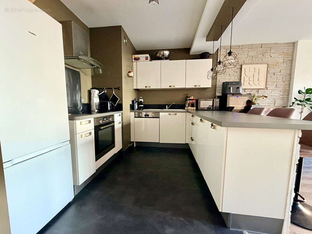 Appartement à NANTERRE