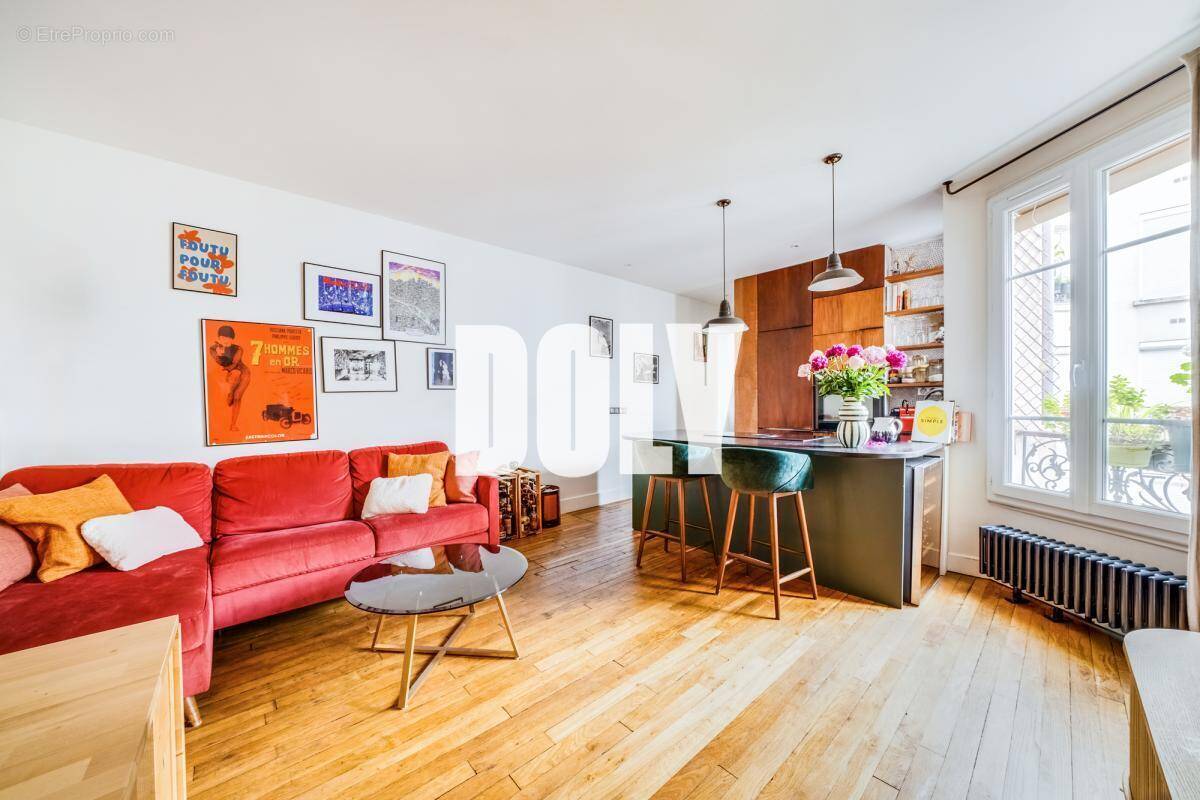 Appartement à PARIS-11E