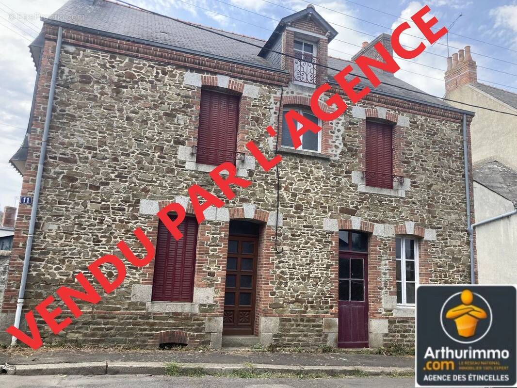 Maison à MARTIGNE-FERCHAUD