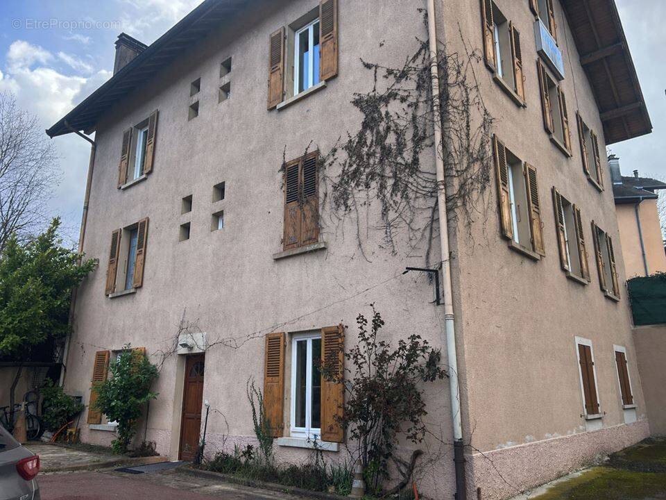 Appartement à MEYTHET
