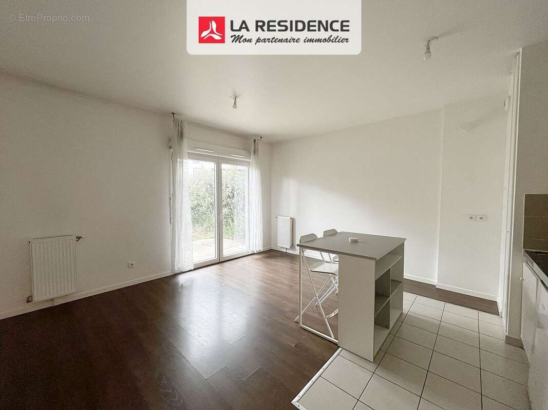 Appartement à SAINT-OUEN-L&#039;AUMONE