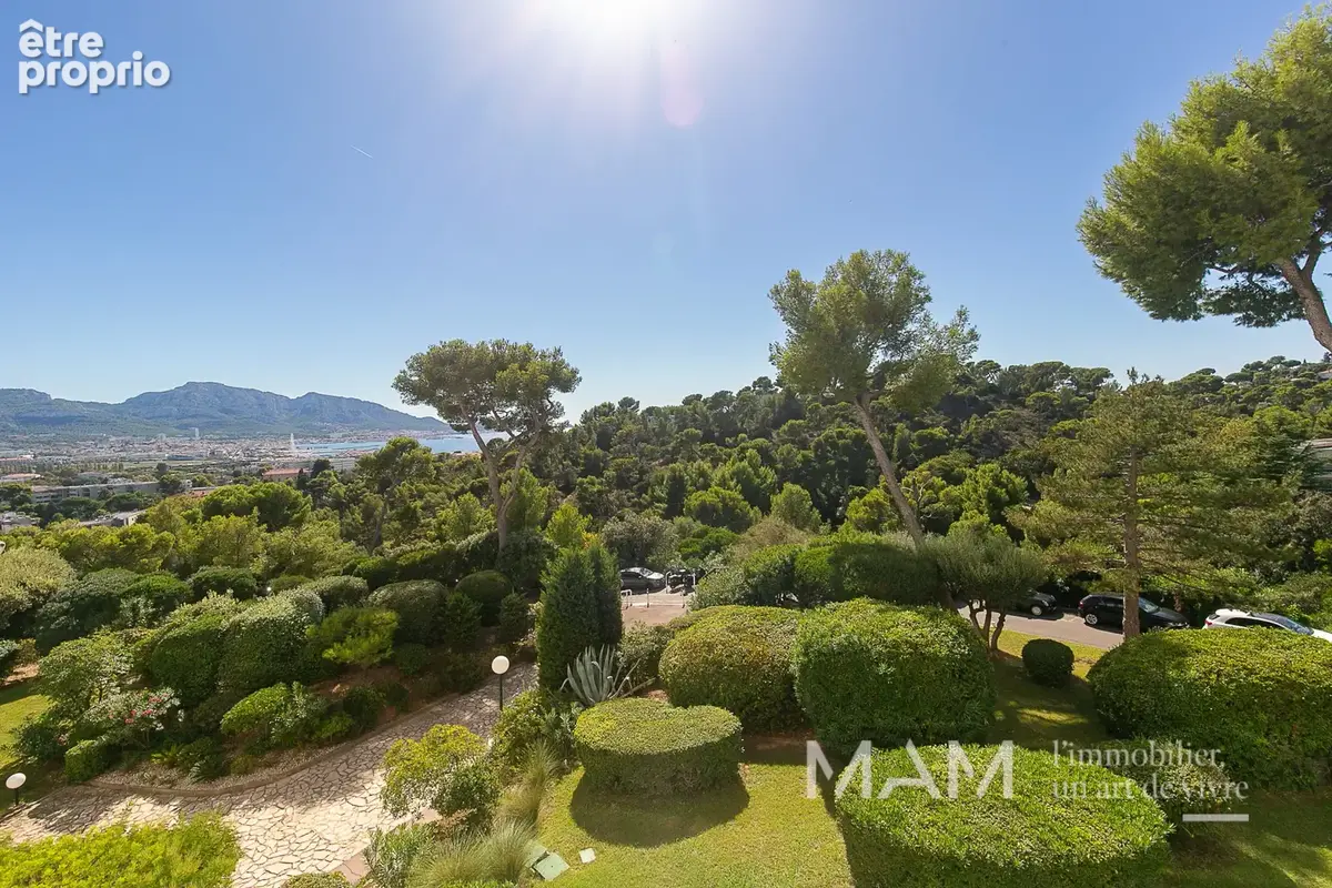 T4/5 de prestige 'carré d'or' 13008 - 2 terrasses - vue mer dans un écrin de nature préservée. - photo 16
