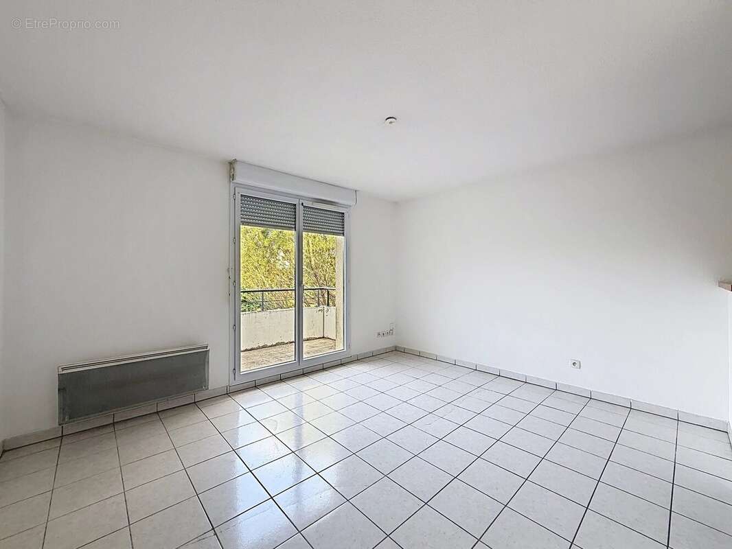 AUCH- T2 de 38m² avec balcon et place de parking - photo 2