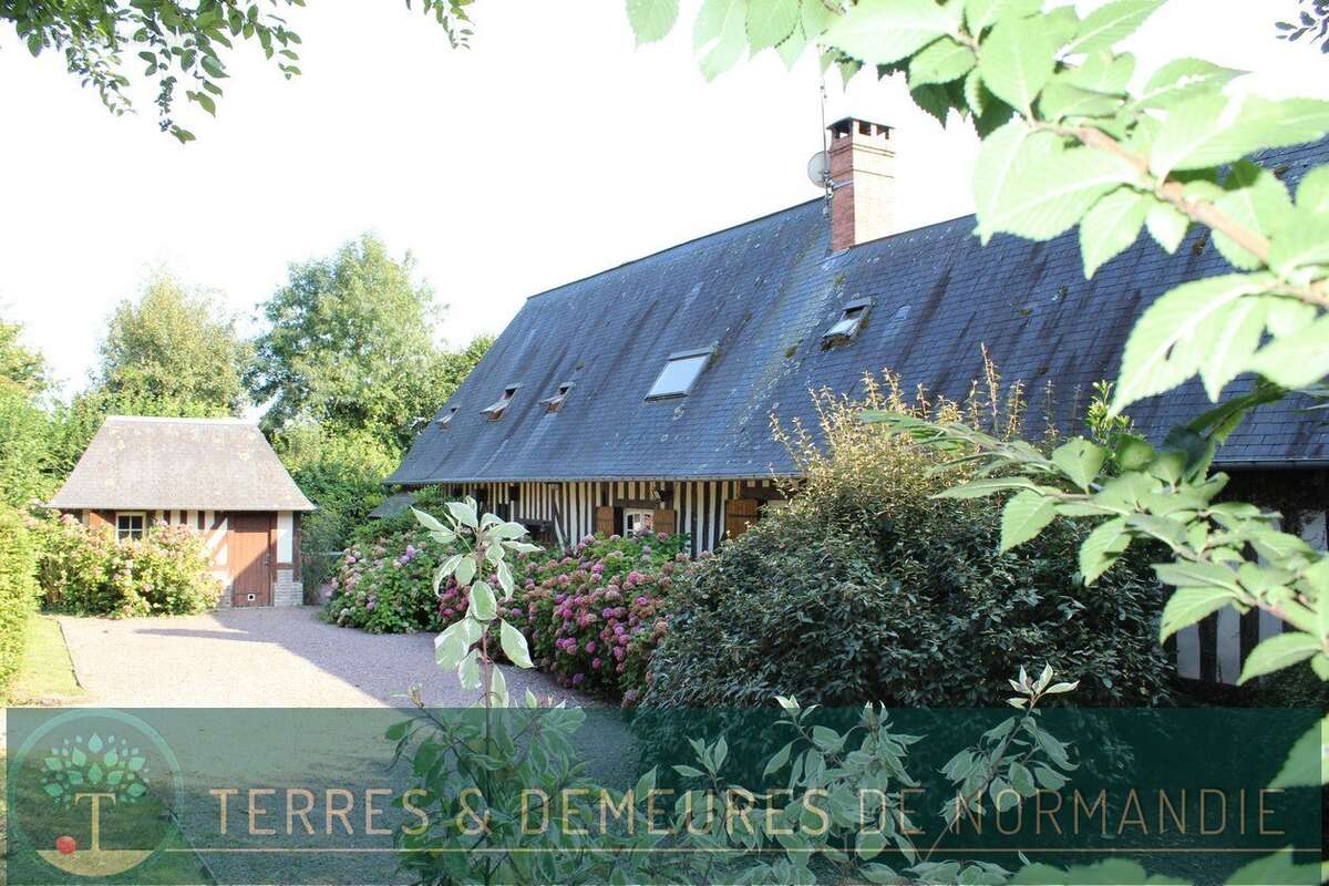 Maison à PONT-L'EVEQUE