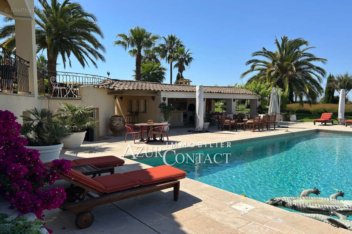Maison à MOUGINS