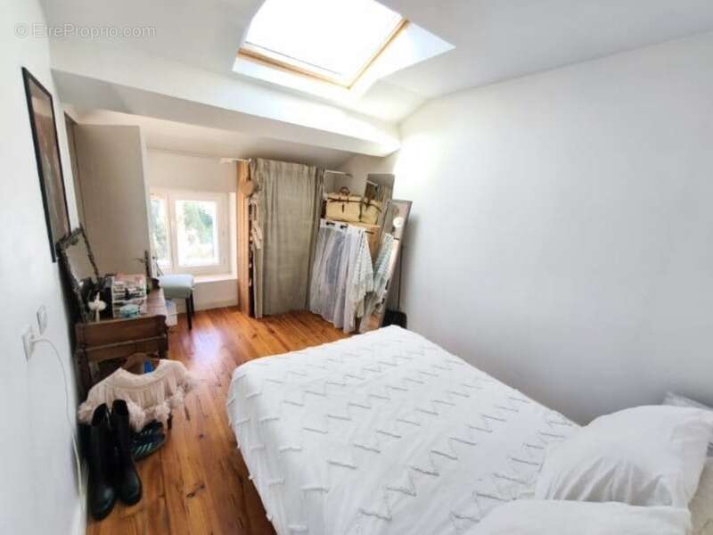 Maison à VAULX-EN-VELIN