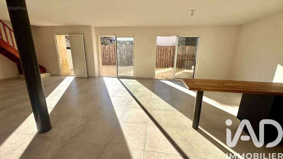 Photo 3 - Maison à VERGEZE