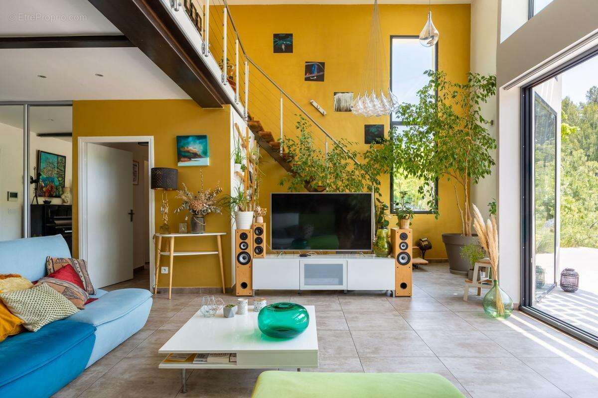 Maison à ROQUEFORT-LA-BEDOULE