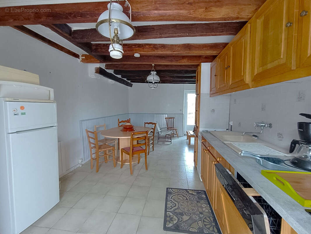 Maison à BAZOCHES-LES-GALLERANDES