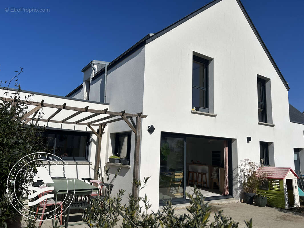 Maison à CRACH