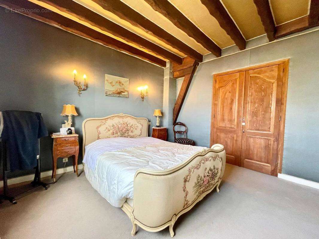 Maison à VIVIERS-DU-LAC