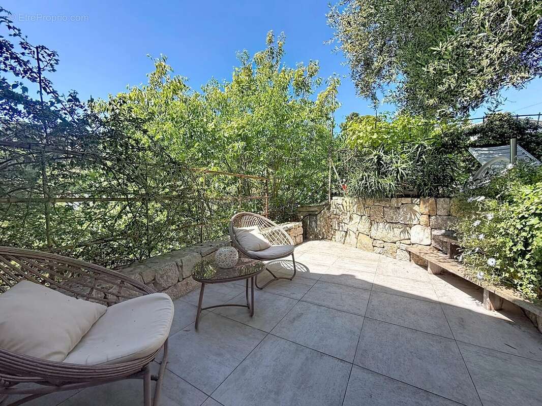 Maison 174 m² à Mougins  - photo 32