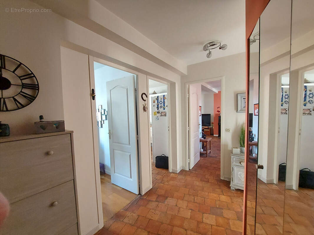 Appartement à VERNOUILLET