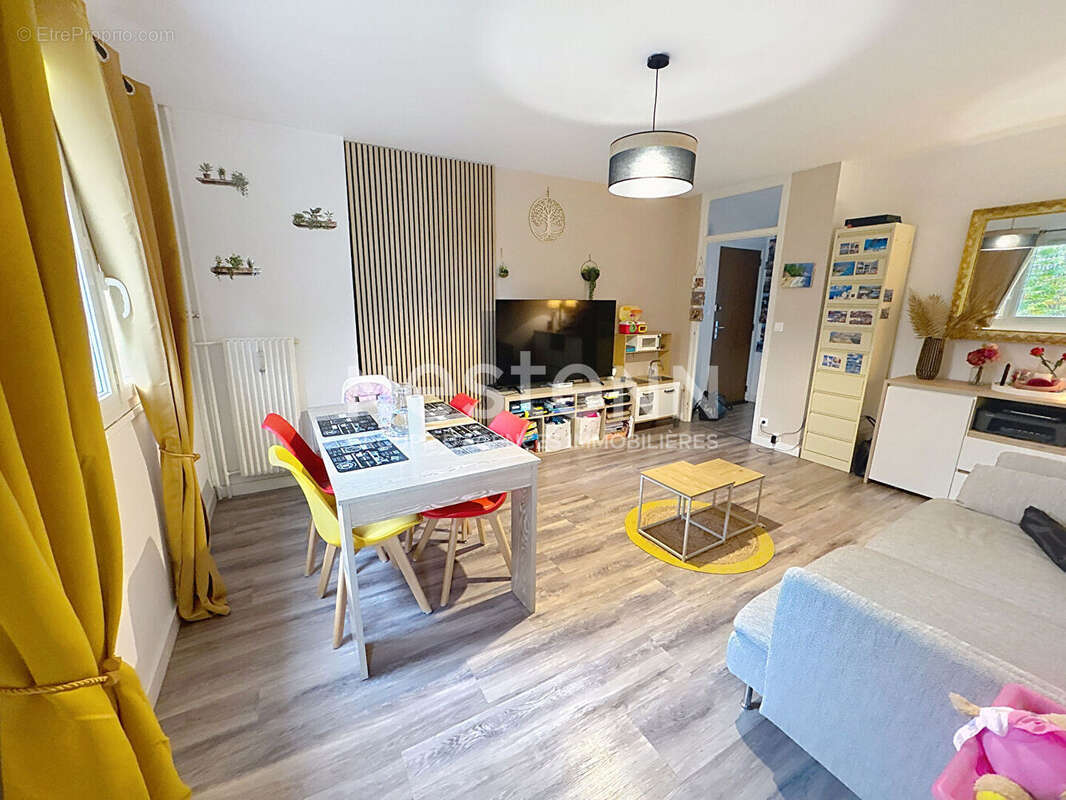 Appartement à LANVEOC