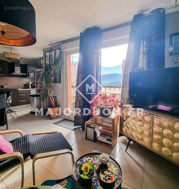 Appartement à MARSEILLE-12E
