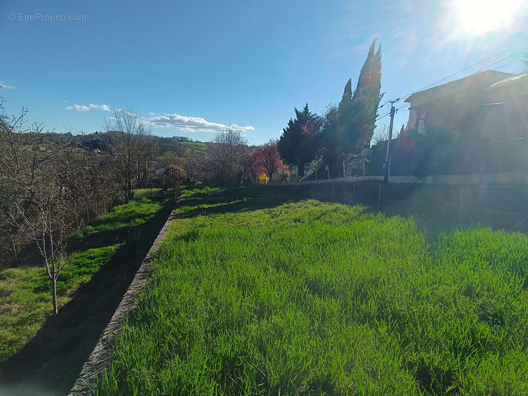 Maison à BAGNAC-SUR-CELE