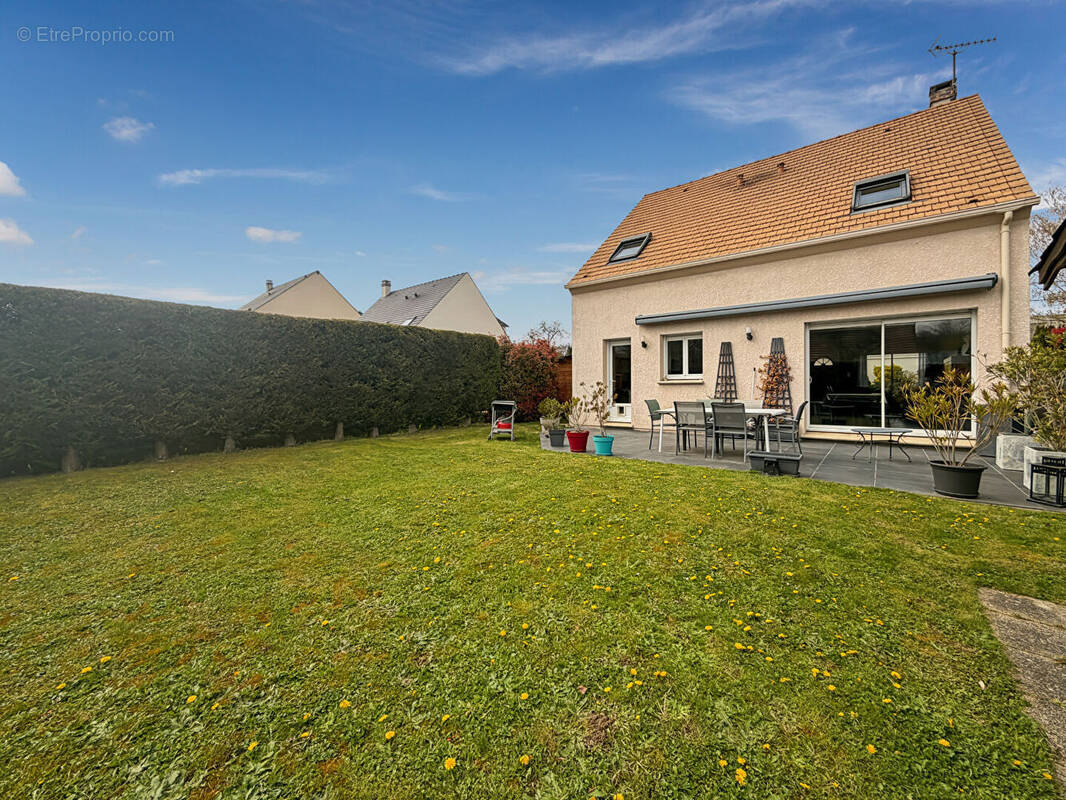 Maison à SAULX-LES-CHARTREUX