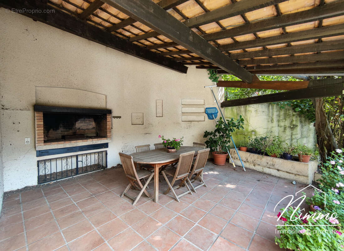 Maison à NIMES