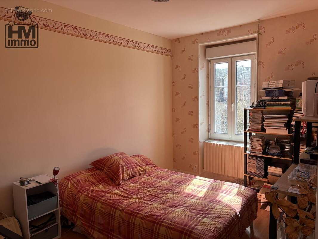 Maison à SAINT-JUNIEN