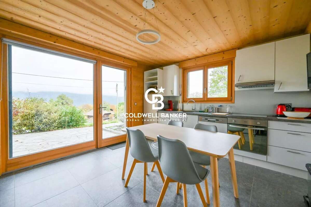 Maison à SALLANCHES